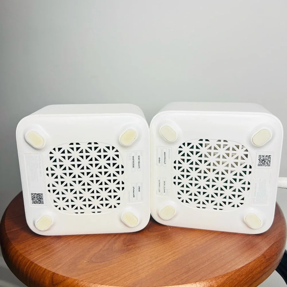 NETGEAR [RBS10] Orbi Mesh WiFi Router RBR10 and Satellite RBS10 with Power Cords - Picture 7 of 10